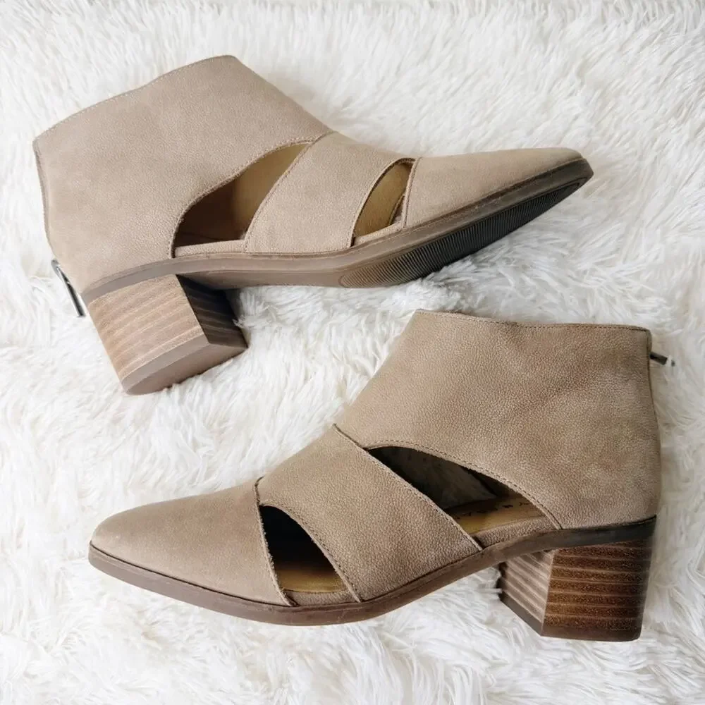 Lucky Brand Ralwan Cutout Leather Booties Taupe Size 6M